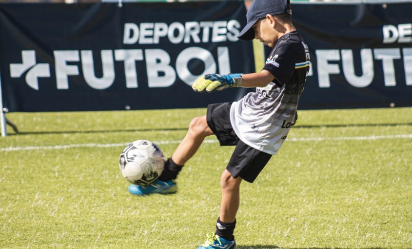 La guía definitiva para comprar botas de fútbol para niños